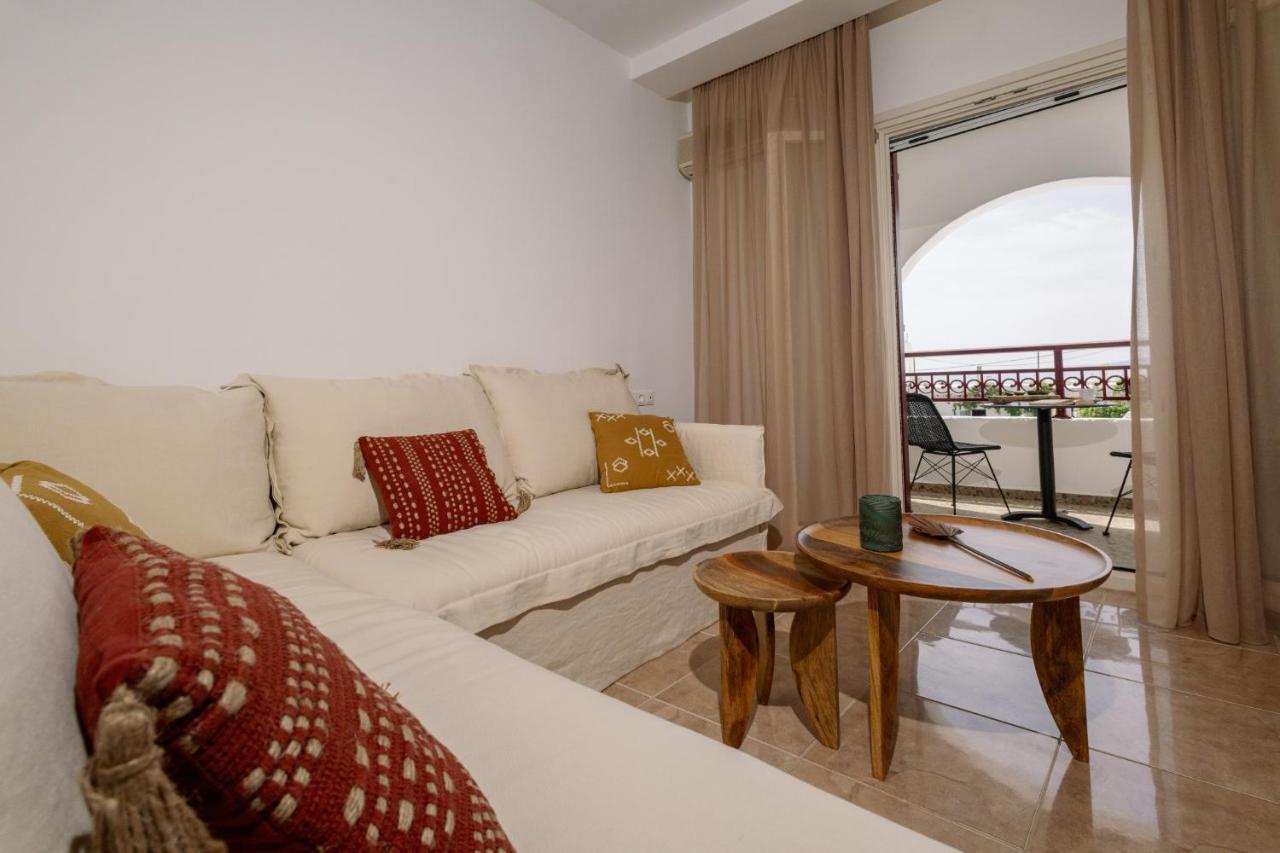 Ariadne Hotel 아기오스프로코피오스 외부 사진
